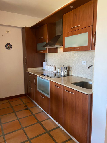 Aquiler Fijo. 1hab. Bello Apto. Terraza. Playa Moreno.