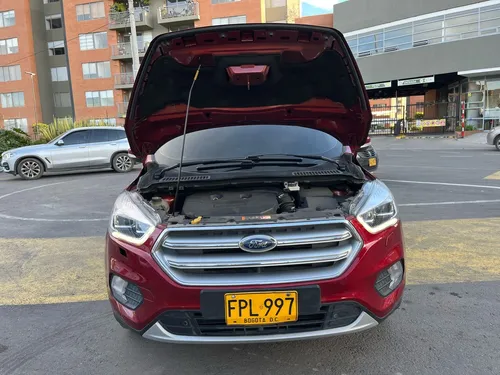 Ford Escape 2.0 Titanium 4x2 Automatica