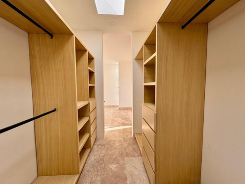 Casa En Venta De 4 Recamaras En Privada Ubicada En Xcanatun
