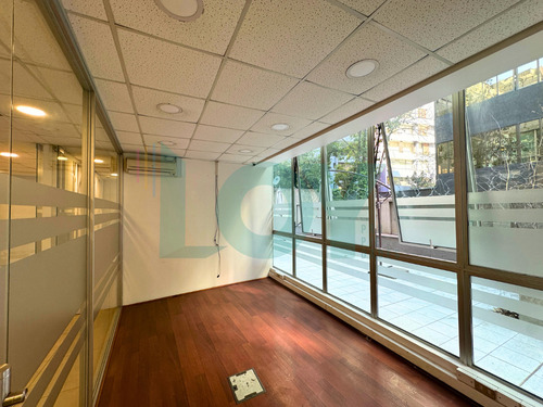 Oficina En Arriendo En Las Condes Sector Tobalaba 134m2
