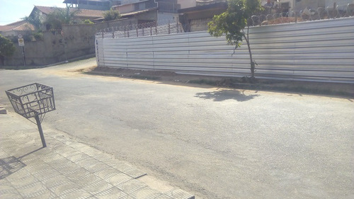 Casa Com 5 Quartos Para Comprar No Cachoeirinha Em Belo Horizonte/mg - 3395