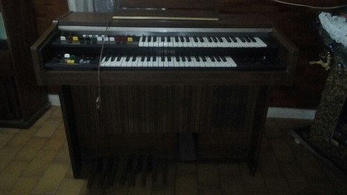 Imagen 2 de 10 de Organo Yamaha Bk 5c En Excelente Estado. Funciona Todo