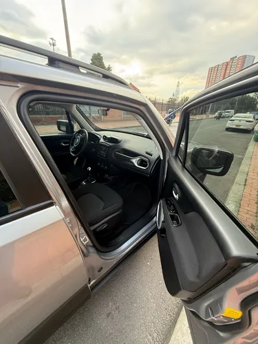 Jeep Renegade 1.8 Sport