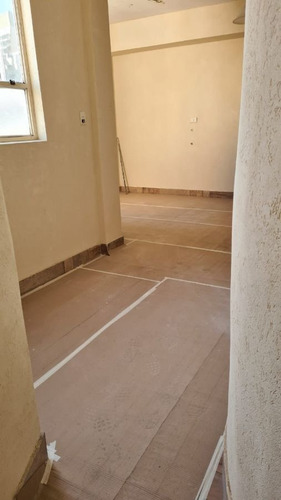 Departamento En Venta De 4 Dormitorios C/ Cochera En Recoleta