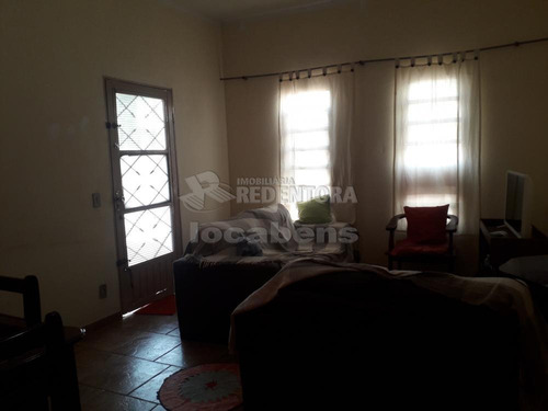Imagem 4 de 10 de Casas - Ref: V13701