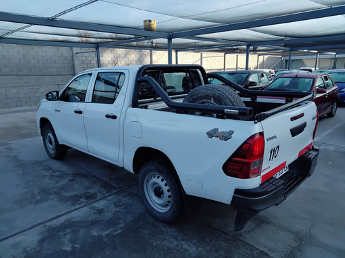 Toyota Hilux 2.4 Cd Dx 150cv 4x4
