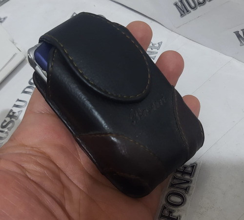 Motorola V3 Azul Marinho+capa Couro Celular Antigo Relíquia Azul-marinho (Usado)