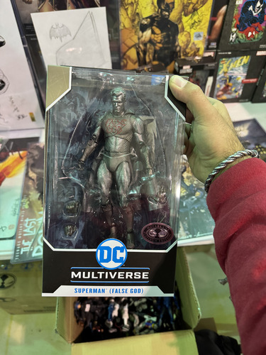 Superman False Food Mcfarlane Toys Platinum (Usado)