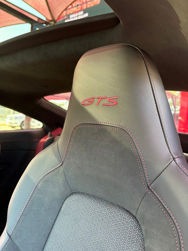 Porsche 911 Carrera Gts 2025