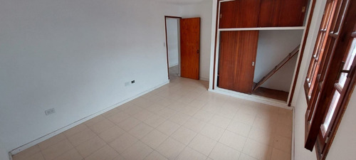 Imagen 6 de 14 de Ph De 3 Ambientes Reciclado Con Terraza Y Parrilla En Don Bosco