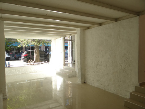 Dueño Vende Local Comercial Zona La Comercial
