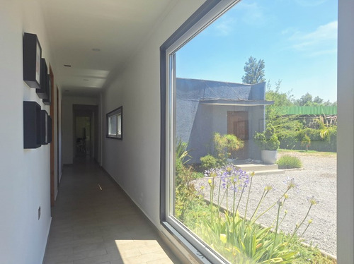Parcela Con 2 Casas Independientes