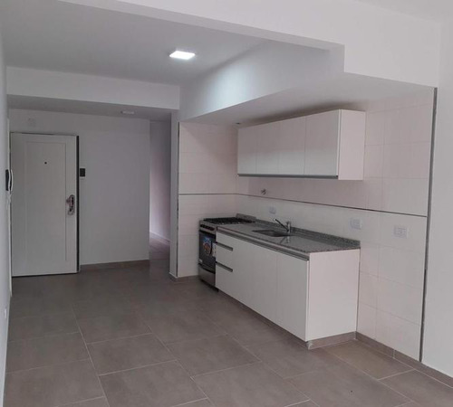 Venta Departamento 2 Ambientes Villa Luzuriaga Balcón