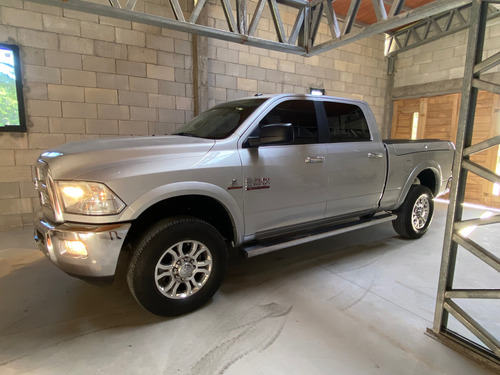 RAM 2500 6.7 Laramie I Atx 350cv 4x4