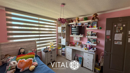Casa En Venta De 3 Dormitorios Y 3 Baños En Quilpué