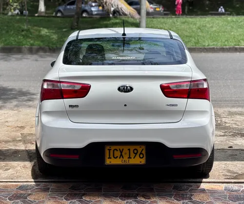 Kia Rio 1.2 4 p