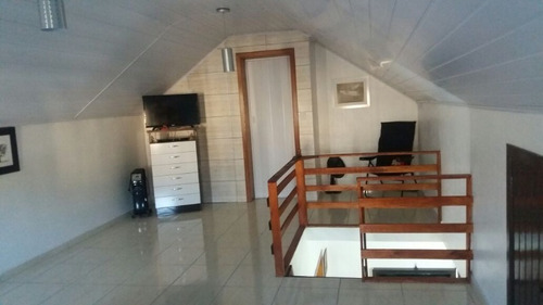 Casa Em Santa Tereza Com 3 Dormitórios - Lu266585