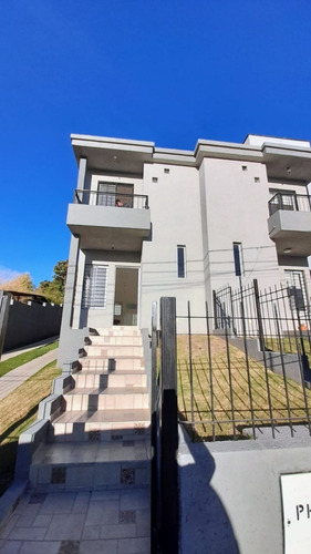 Imagen 3 de 16 de Departamento (tipo Casa) - 3 Ambientes - A Estrenar - Barrio Miguel Muñoz - Villa Carlos Paz