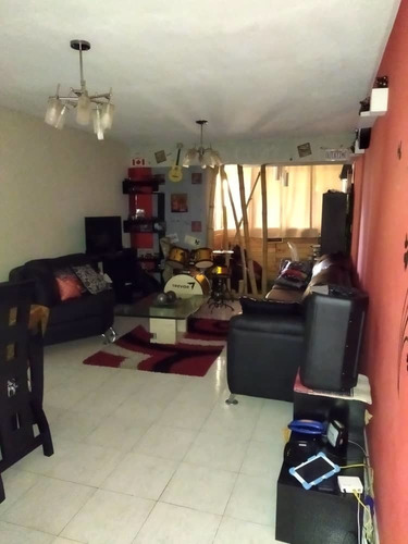 Imagen 3 de 11 de Apartamento Los Teques Centro Residencias Savil