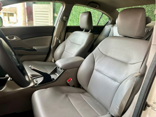 Honda Civic 2.0 Lxr Flex Aut. 4p