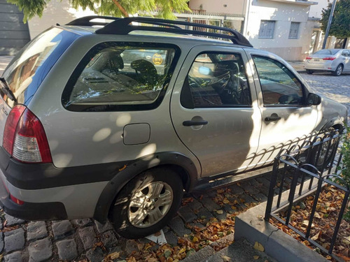 Fiat Palio Weekend 1.8 Adventure 2005