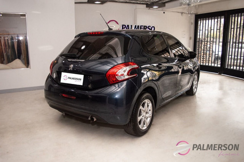 Imagen 8 de 14 de Peugeot 208 2015 1.5 Allure Touchscreen