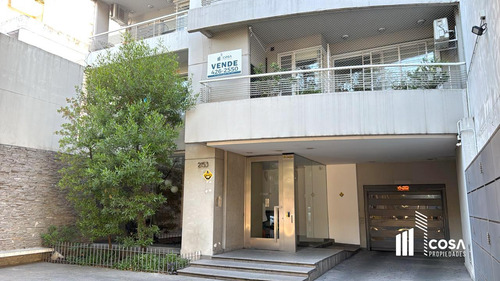 En Venta Departamento 3 Dormitorios Con Patio Y Cochera Centro Rosario