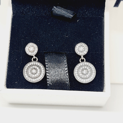 Aretes Círculos Radiantes Pavé