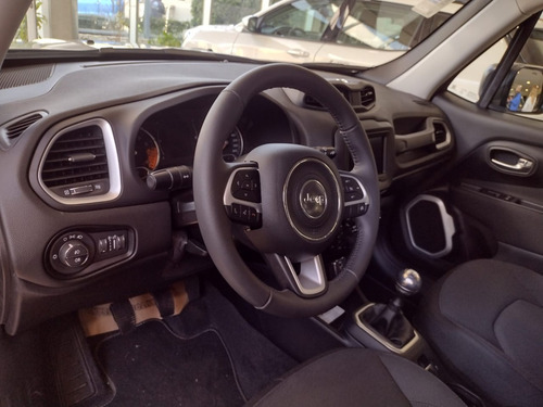 Jeep Renegade Sport 1.8