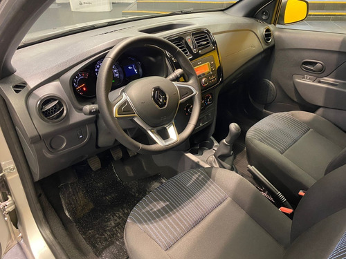 Imagen 12 de 15 de Renault Sandero Life (rich)