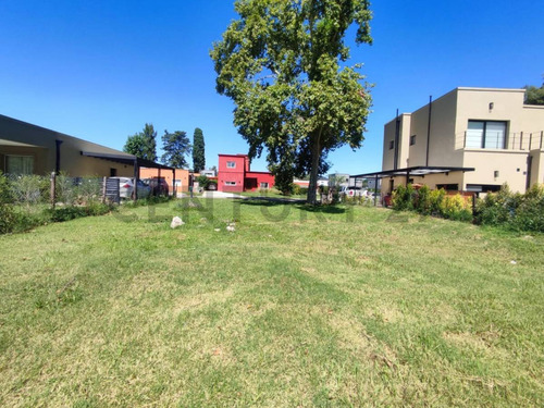 Venta Lote Barrio Los Arces Cañada De Pilar