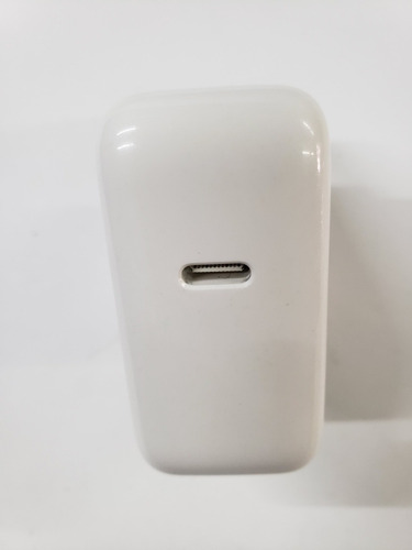 Cargador Adaptador De Corriente Usb-c De 29w A1540 Apple (Usado)