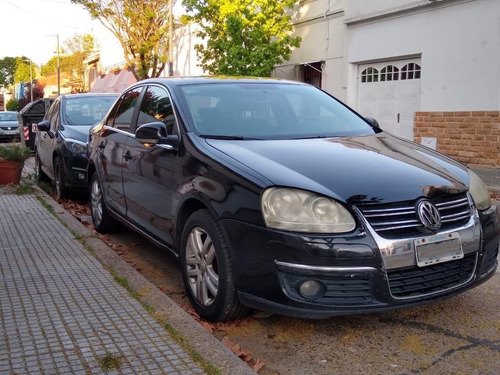 Volkswagen Vento 2.5 At