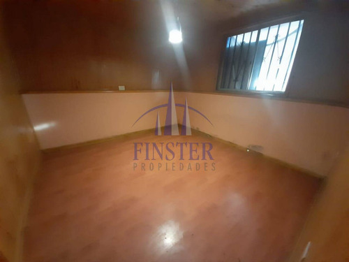Finster Arrienda Cómoda Casa 2 Dormitorios, Ventanas, Puchun