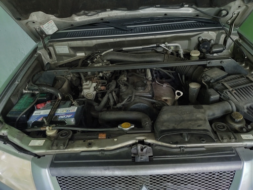 Imagem 10 de 10 de Mitsubishi Pajero Tr4 2006 2.0 Aut. 5p