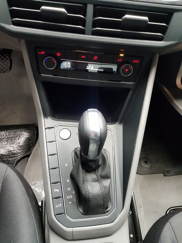 Imagen 13 de 25 de Volkswagen Polo 1.6 Highline Tip My 2022 0km Inmediata