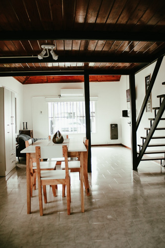 Casa Tipo Loft Apta Para 4 Personas Con Parrilla Y Amplio Jardin Tigre Centro