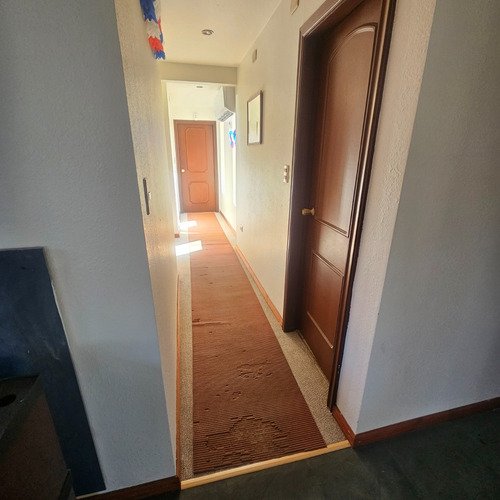 Casa De Parcela En La Ciudad (comercial O Habitacional)