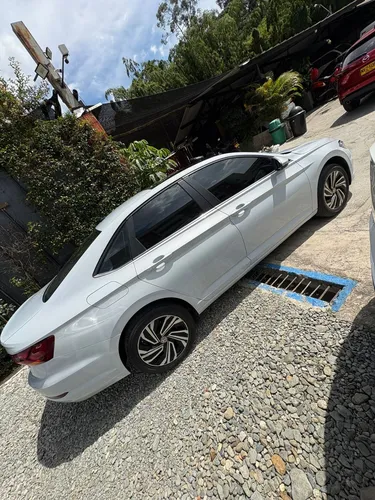 Volkswagen Jetta Sportline 2019