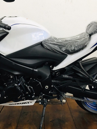 Suzuki Gsx S 1000 Za 20/21 0km Branca. Emplacamento Gratis!!