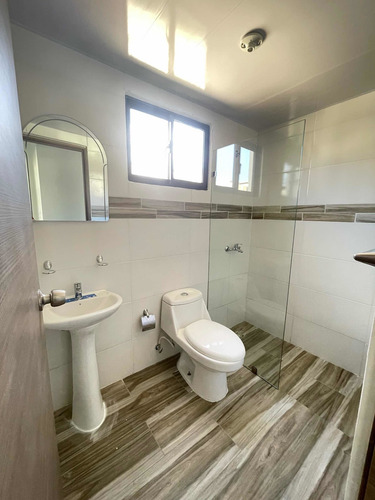 Imagen 9 de 11 de Apartamento En Alquiler En La Avenida Ecológica 3h 2b