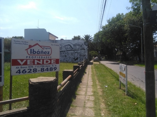 Imagen 1 de 3 de Castelar Norte Lote 354 Mts . Ayerza Mts De La Est Castelar