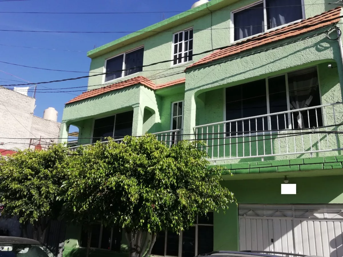 Se Vende Casa En Nezahualcoyotl , (cerca De Av Texcoco )