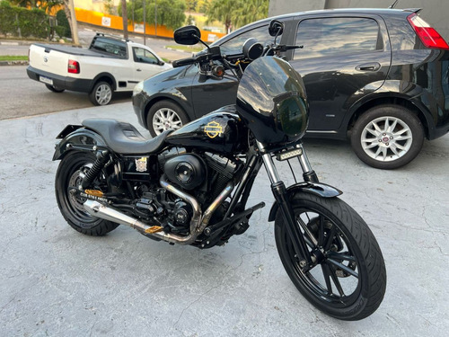 Dyna Super Glide Custom