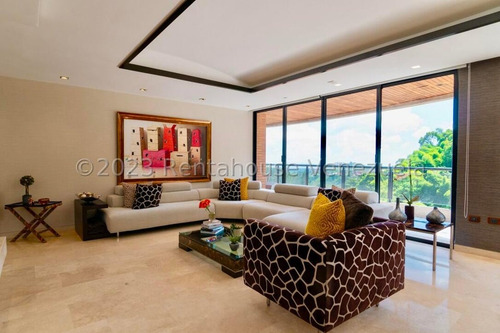 Apartamento Penthouse Con Piscina En Venta En La Lagunita Caracas