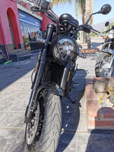 Benelli Leoncino 502