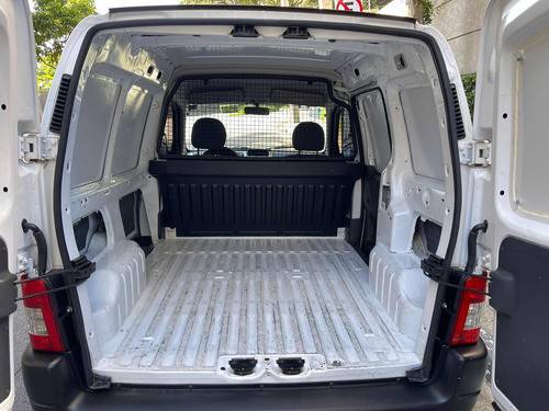 Peugeot Partner FurgãO 1.6 800kg Flex 5p