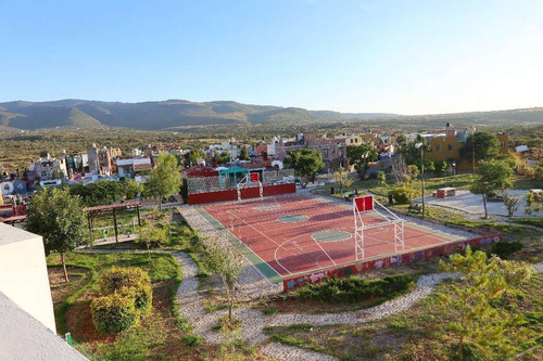 Casa En Venta En San Miguel De Allende: 3 Recámaras Y Rooftop