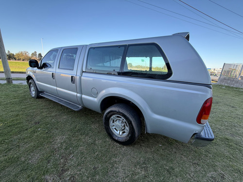 Ford F-100 3.9 Cab. Doble Xlt 4x2