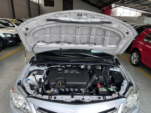 Toyota Corolla 1.8 16v Gli Flex Aut. 4p